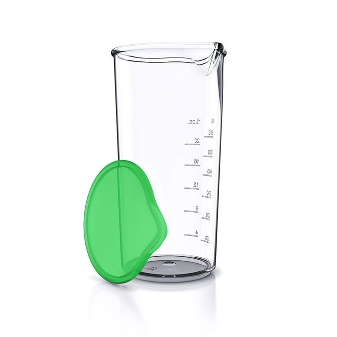 MEASURING JUG 600 ML WITH MEASUREMENTS DISPLAYED MIXING JUG BLENDER BEAKER GREEN LID 20 OZ TRANSPARENT CUP IDEAL FOR HAND AND HANDHELD MILK FROTHER PLASTIC