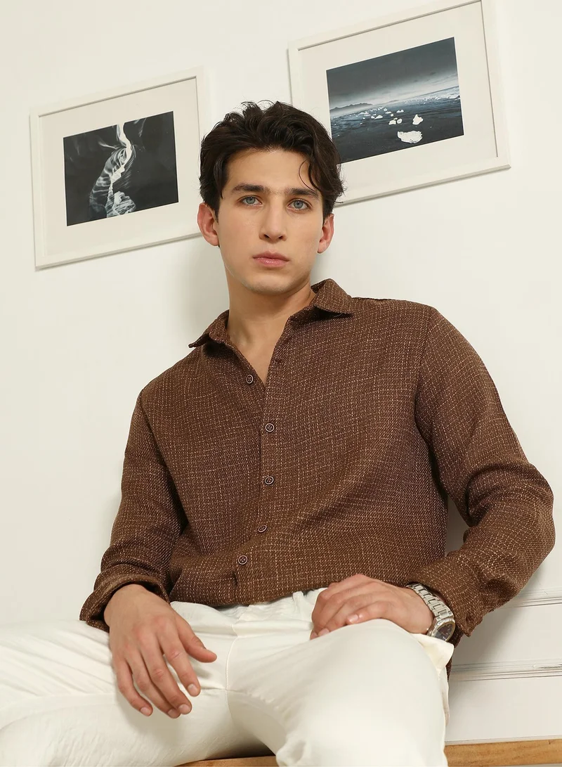 Campus Sutra Men's Brown Textured Cotton Blend Full Sleeve Shirt