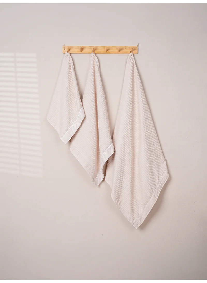 Donetella Towel Set (Pack of 3) – Microfiber 310 GSM Waffle Weave Ultra Soft Quick Dry Highly Absorbent Bathroom Towels with Bath Sheet, Bath Towel & Hand Towel