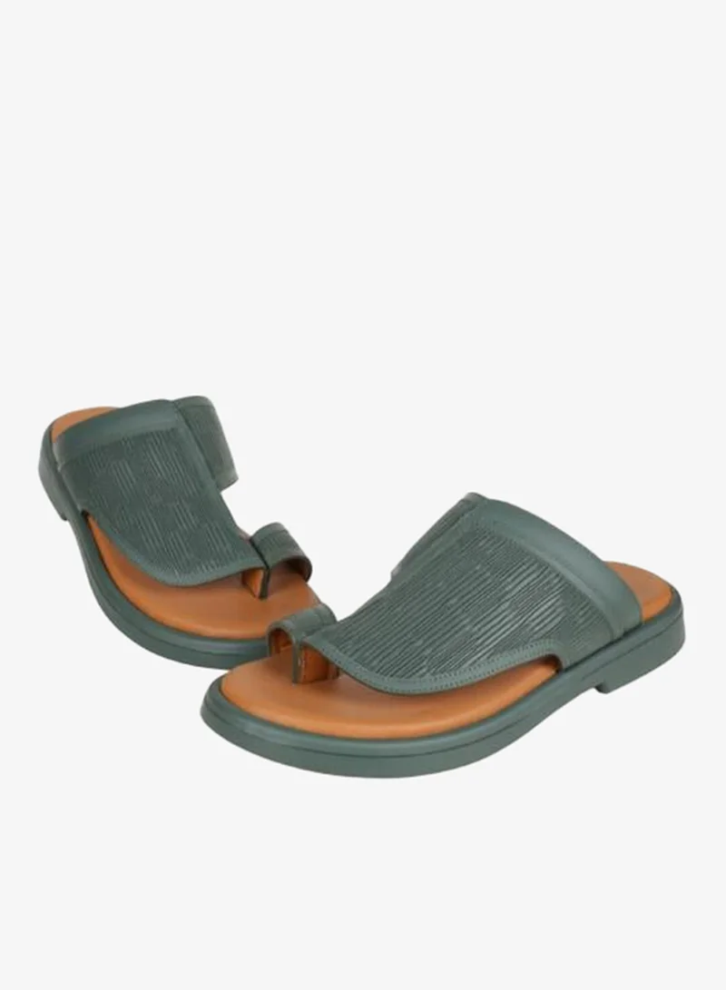 barjeel uno Green 008-3862 Barjeel Uno Mens Finger Grip Casual Sandals BOM1-04 Green for Men | Best Price UAE