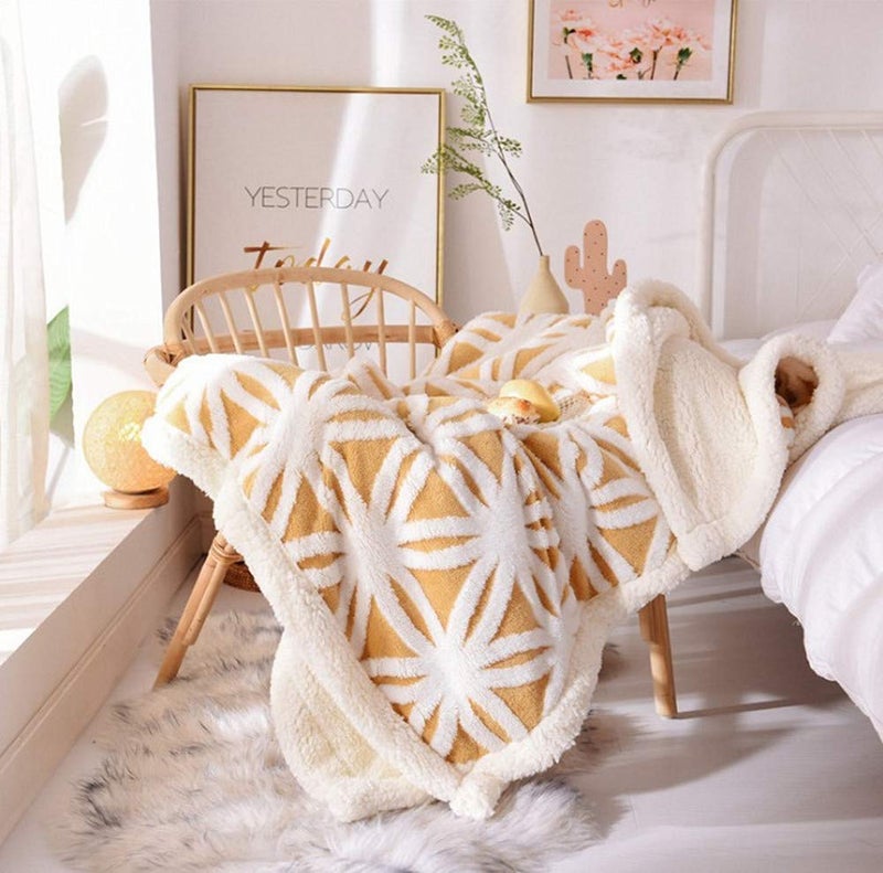 Ukeler Yellow Sherpa Fleece بطانية فائقة الأجزاء خفيفة الوزن رمي بطانية دافئة ناعمة بطانية لأريكة السرير دافئة غامضة 60 'x 50' ''