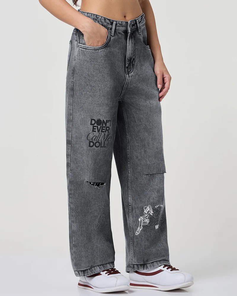 bewakoof Women's Grey Distressed Washed Straight Fit Jeans