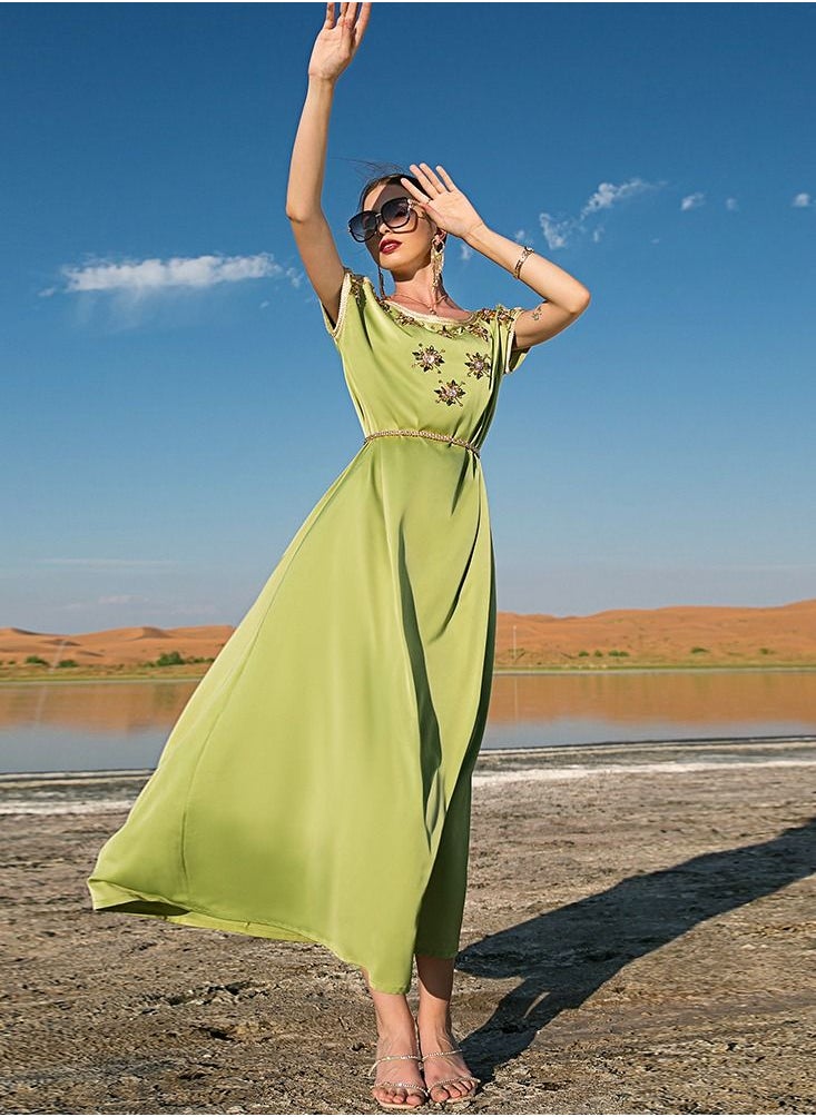 يوني فستان ماسي مخيط يدويا عباية خضراء  - Image 3