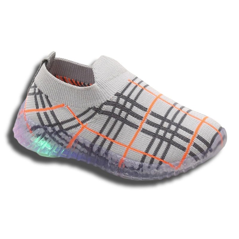 UNIAGE Comfortable and Durable Star Series LED Light Shoes for Kids Unisex - Image 1