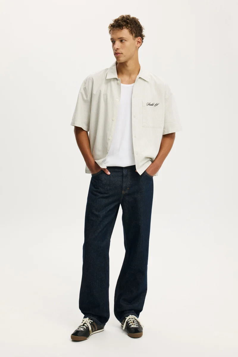 كوتون اون جينز واسع