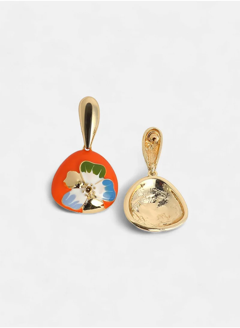 SOHI Contemporary Shaped The Hana Drop Earrings