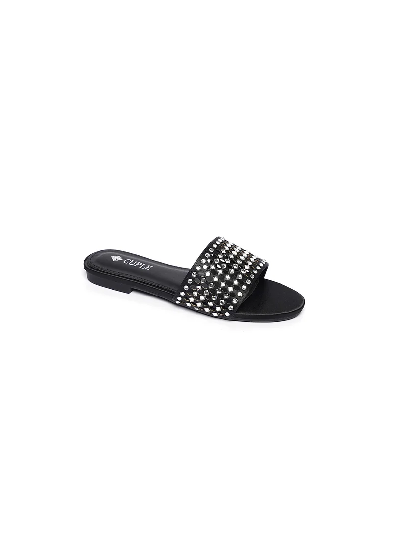 كيوبل Girls embellished slide sandals
