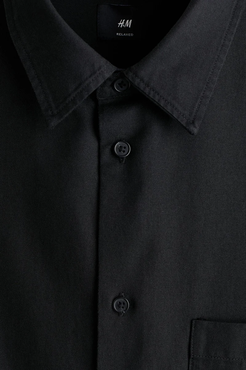 اتش اند ام قميص بقصة مريحة