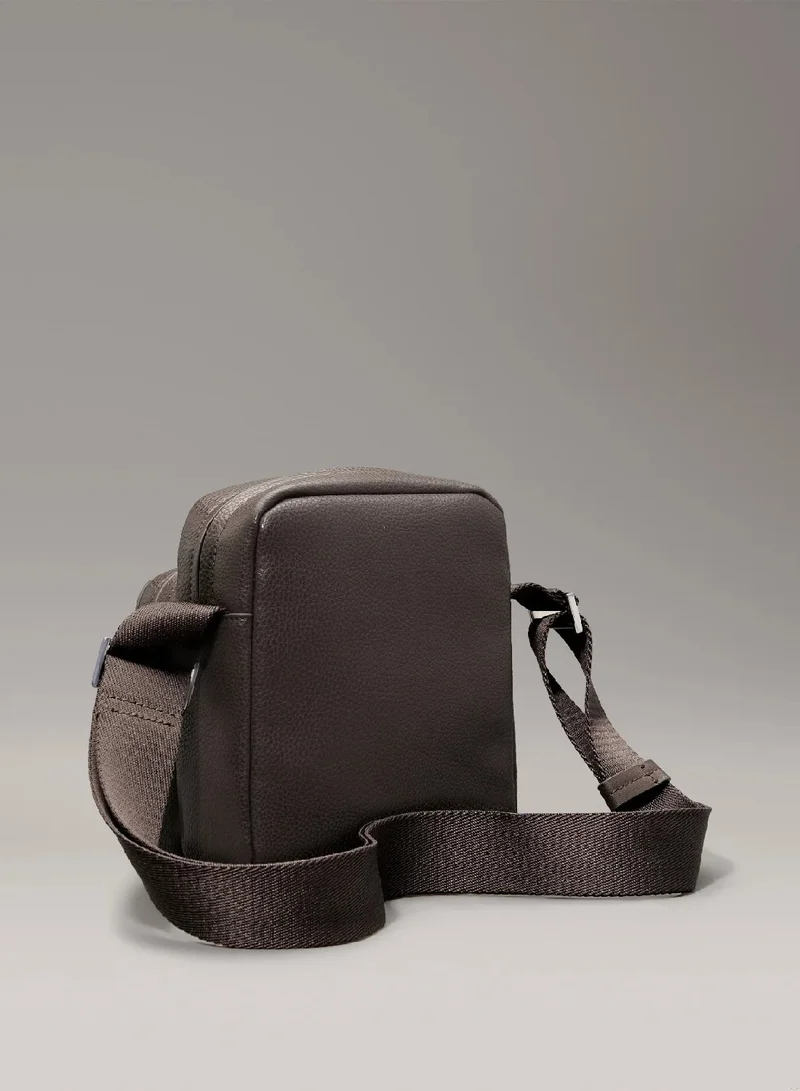 CALVIN KLEIN Reporter Bag