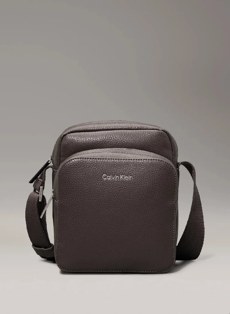 CALVIN KLEIN Reporter Bag
