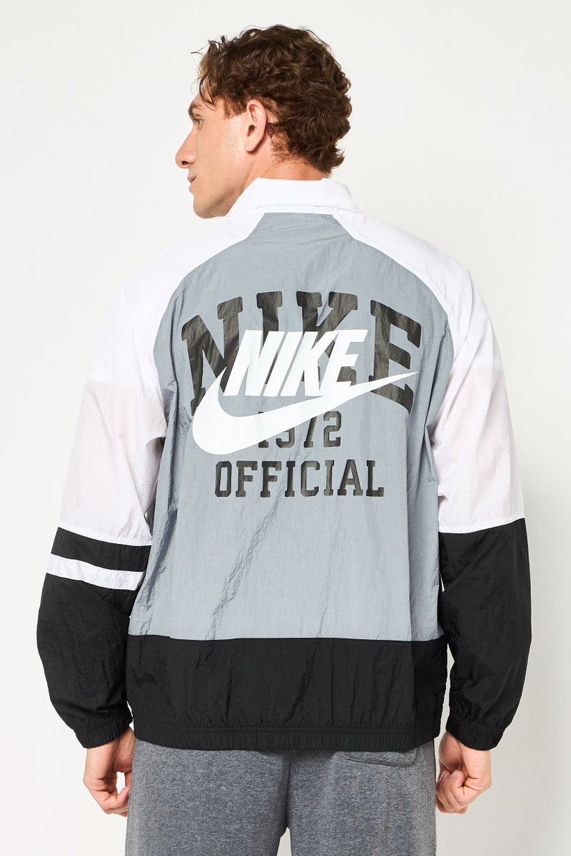 Nike جاكيت رياضي للرجال بأكمام طويلة مناسب للخارج، متعدد الألوان - Image 4