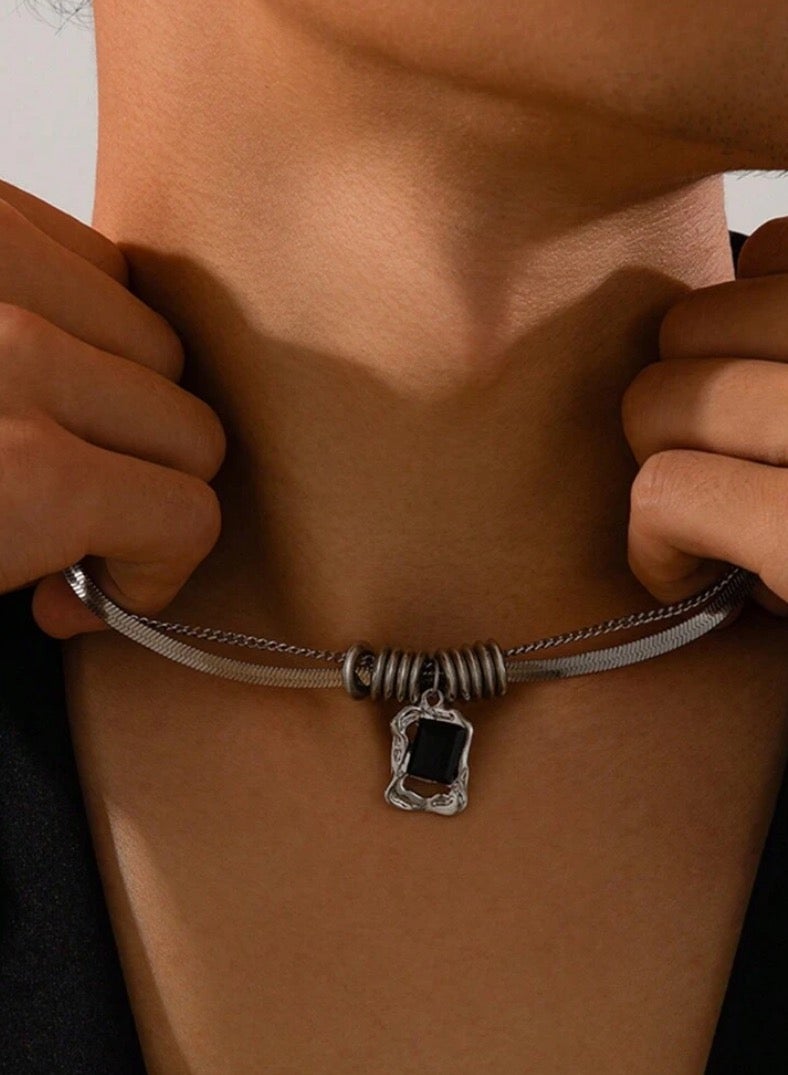 JewelryLand Elegant Stainless Steel Necklace For Men - Image 2