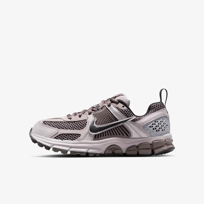 Nike Kids' Vomero 5 Shoes
