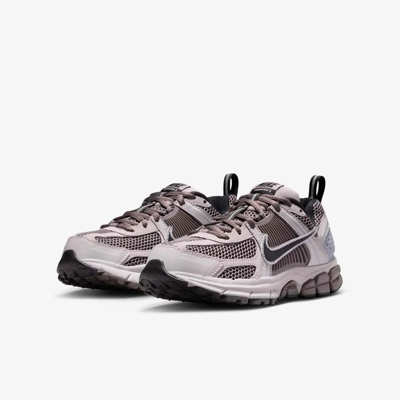 Nike Kids' Vomero 5 Shoes