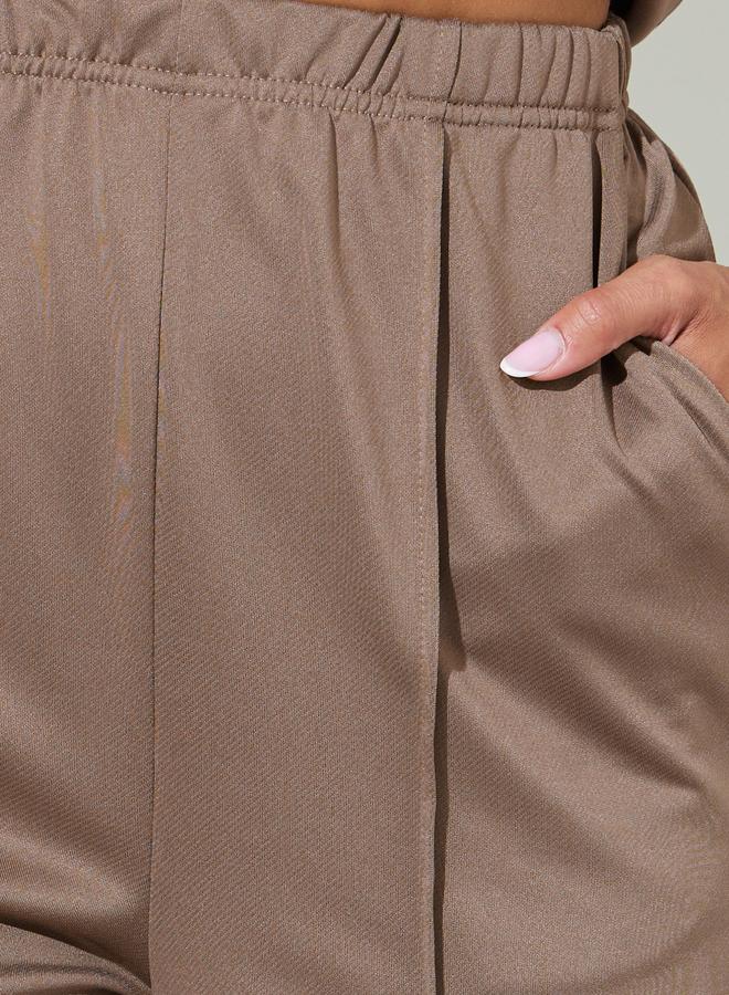 ستايلي بنطال جوغر واسع الساق بتفاصيل بليسيه - بني - Image 3