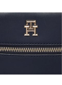 Tommy Hilfiger Plus Tommy Hilfiger Iconic Tommy Camera Bag  - Image 2