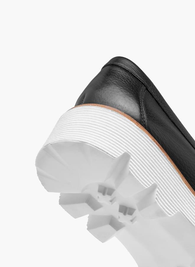 سيليست لوفرز نسائي بلمسة معدنية - Image 5