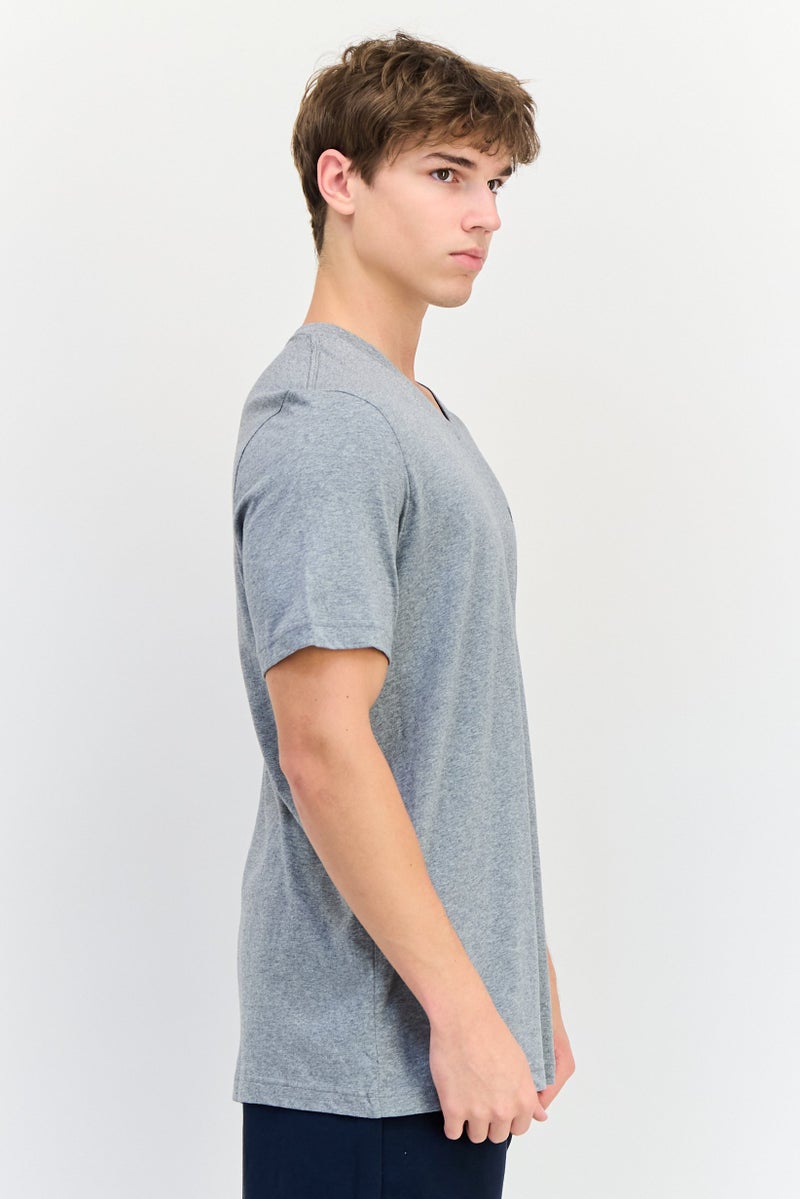 PUMA Men Sportswear Fit Short Sleeve Outdoor T-Shirt, Grey - Image 2