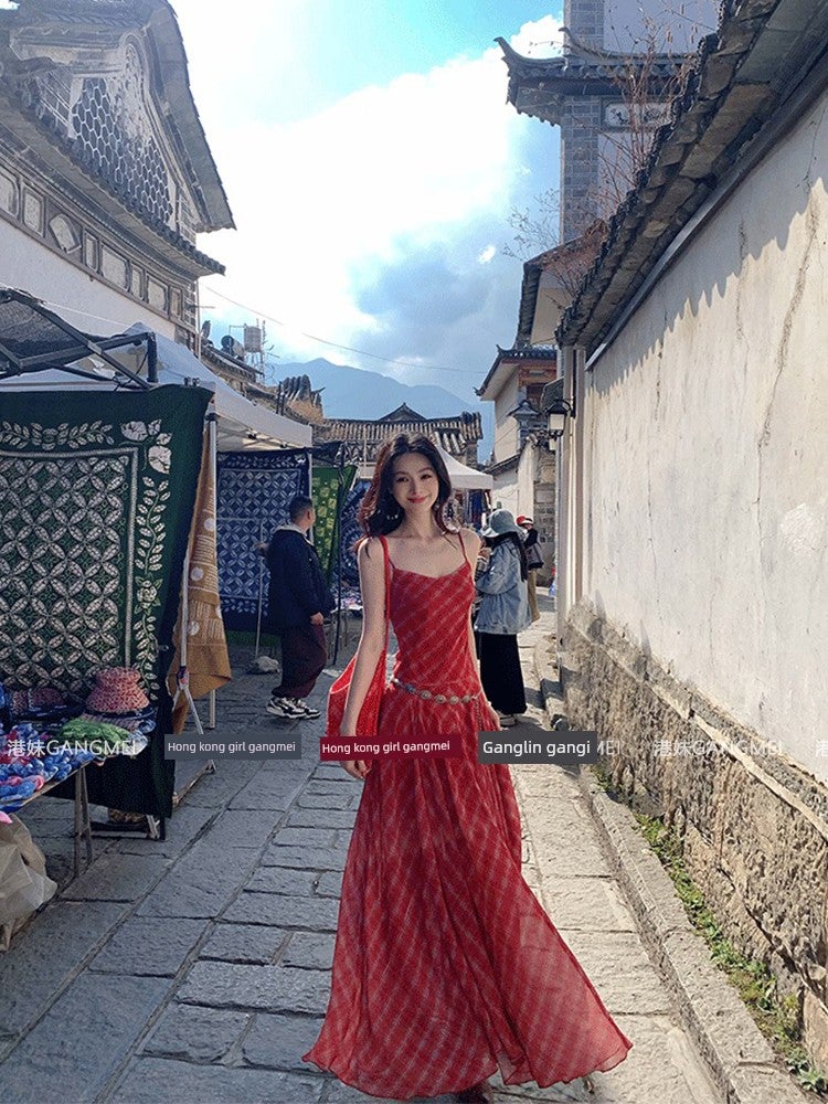 Yunnan Dali French retro red plaid spaghetti strap dress women's summer waist slimming spicy girl vacation long skirt - Image 2