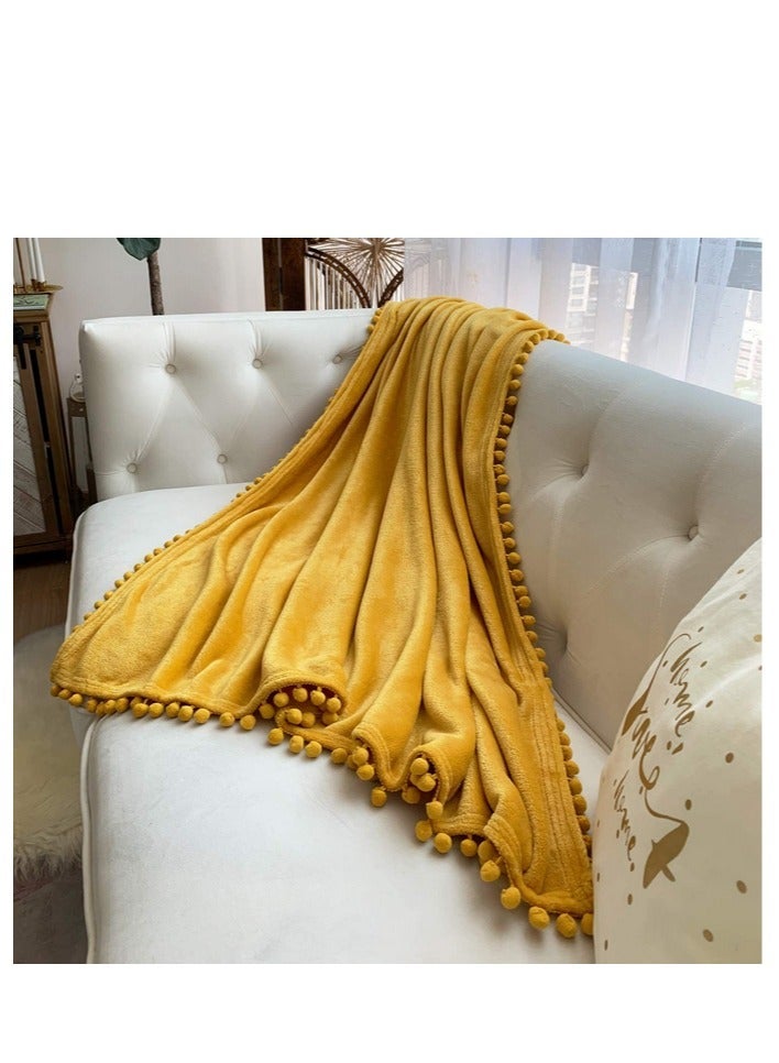 بطانية فلانيل مع حافة البومبوم بطانية سرير مريحة خفيفة الوزن بطانية رمي ناعمة تناسب أريكة أريكة مناسبة لجميع الموسم (127x159 سم) (خردل أصفر) - Image 3