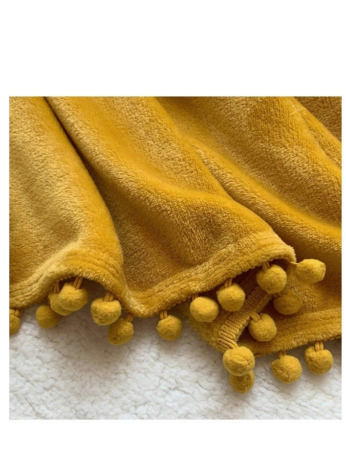 بطانية فلانيل مع حافة البومبوم بطانية سرير مريحة خفيفة الوزن بطانية رمي ناعمة تناسب أريكة أريكة مناسبة لجميع الموسم (127x159 سم) (خردل أصفر) - Image 5