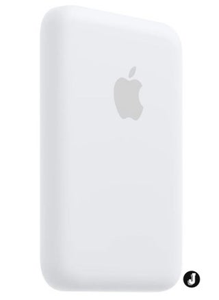 "NEW MagSafe Wireless Power Bank for iPhone 16 Plus – 10,000mAh Portable Charger (White)" - pzsku/Z0A8D187ACDF4078C99C3Z/45/_/1739986002/f8bf77d1-29f6-4936-9fdc-f98c102f717c