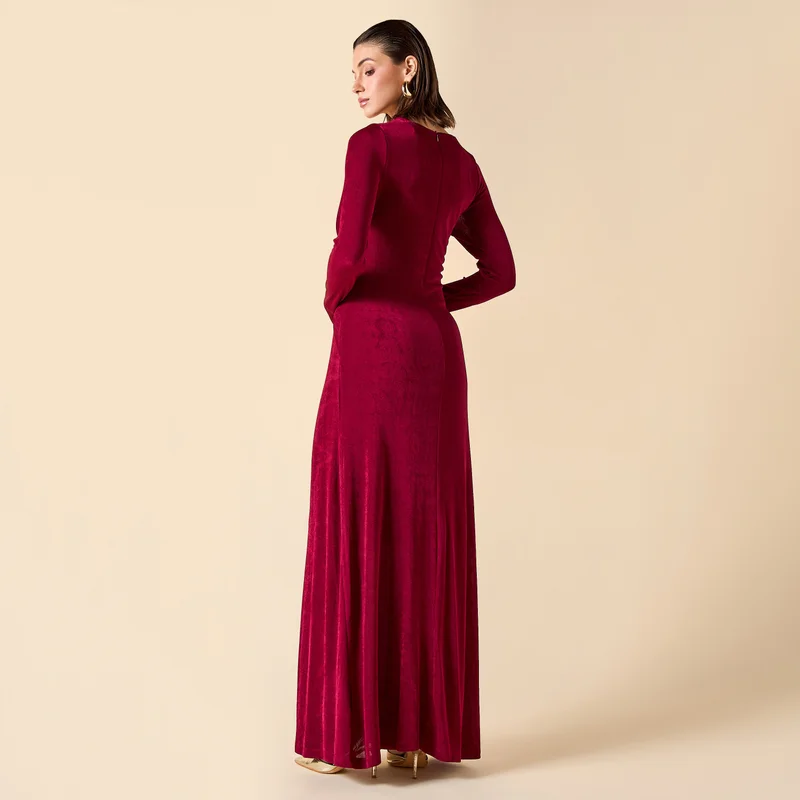 2Xtremz 2Xtremz Halter Neck Maxi Dress with Long Sleeves and Twisted Detail