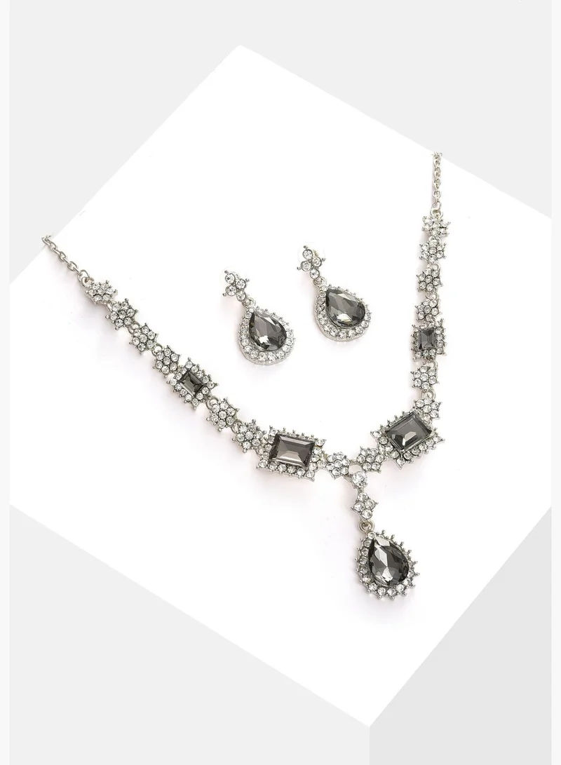 SOHI Silver Plated Designer Stone Necklace and Earring Set Jewellery Set