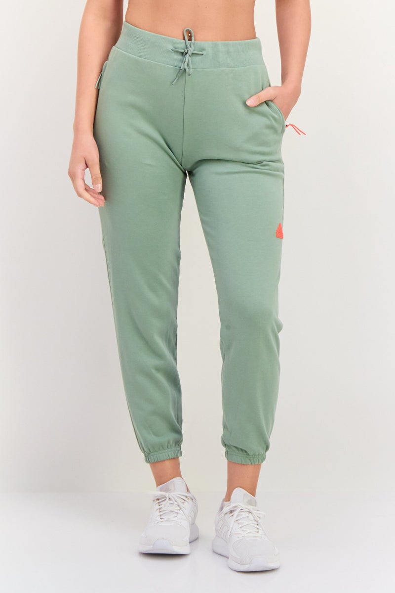 Adidas سروال رياضي نسائي مناسب للتدريب هروب المدينة، زيتوني - Image 1