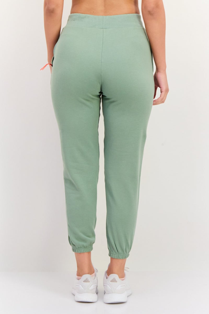 Adidas سروال رياضي نسائي مناسب للتدريب هروب المدينة، زيتوني - Image 3