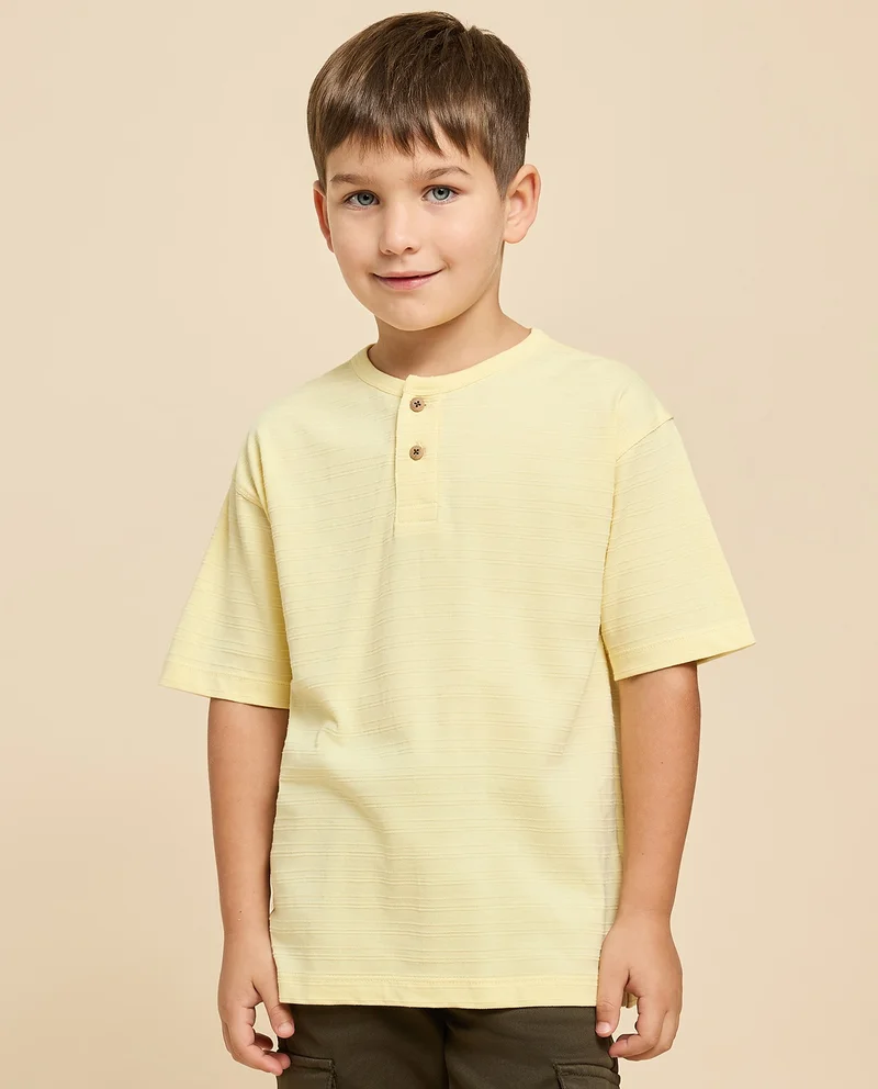 أر أند بي Textured T-Shirt with Henley Neck and Short Sleeves