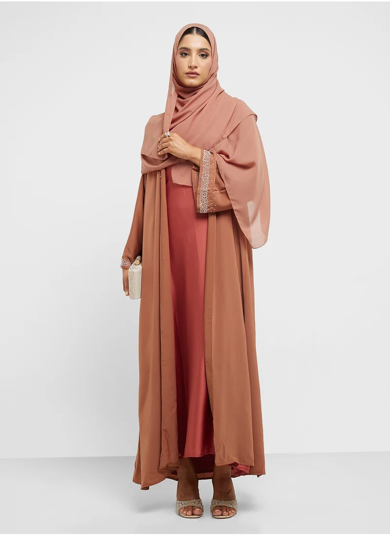 hayas closet V-Neck Embroidered Flared Sleeve Abaya
