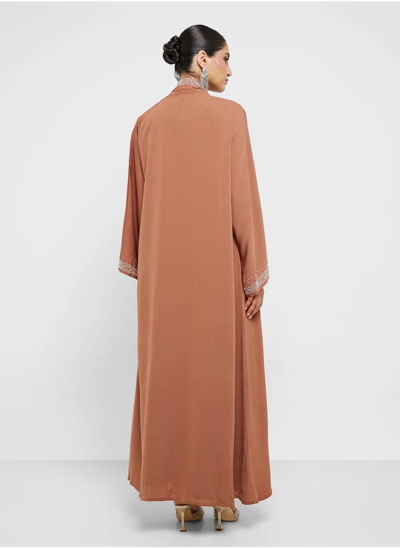 hayas closet V-Neck Embroidered Flared Sleeve Abaya