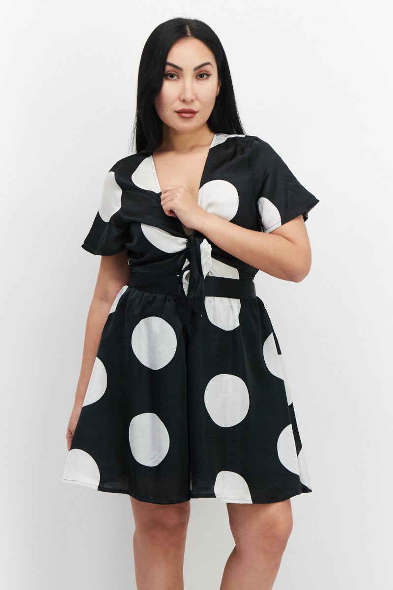 VERO MODA بدلة نسائية بأكمام قصيرة بنقاط بولكا، سوداء - Image 1