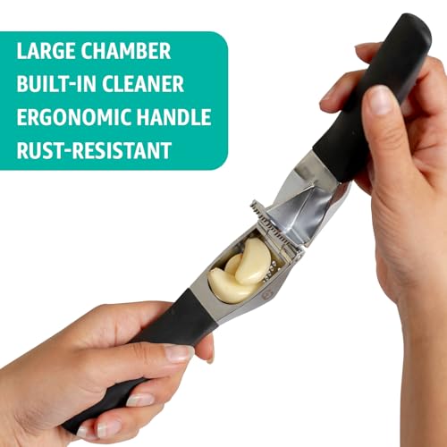 Global Digitronix Garlic Press Set – Heavy Duty Rust-Resistant Garlic Crusher & Mincer with Ergonomic Handles, Easy Squeeze Manual Garlic Press, Cleaning Brush & Silicone Peeler, Large Chamber Kitchen Tool - Image 3