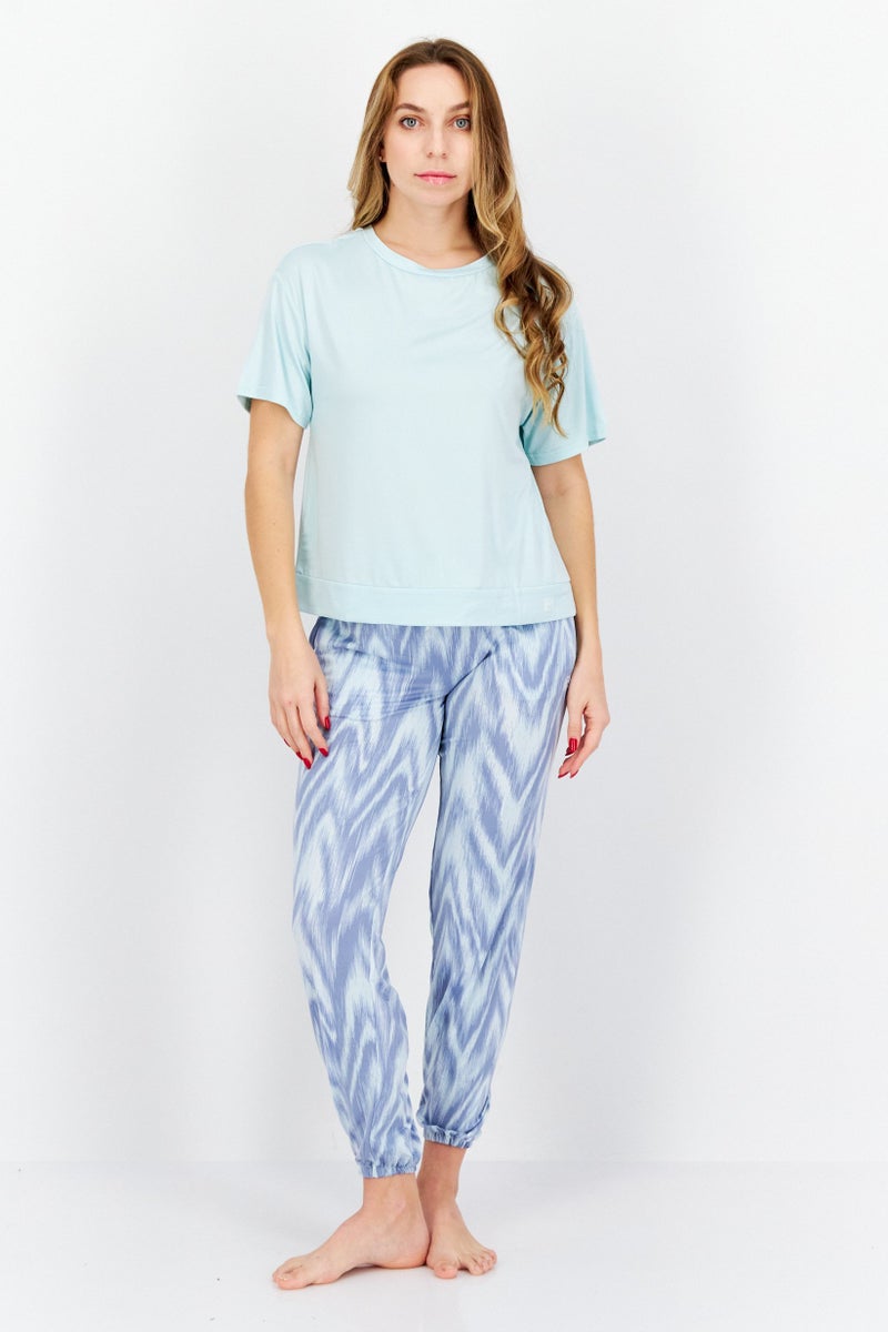 Avalanche Women 2Pcs Round Neck Top And Allover Print Panjama, Green - Image 1