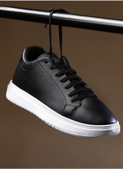 X8 Basic Sneaker for All-Day Wear, Padded with Cloud Foam Technology