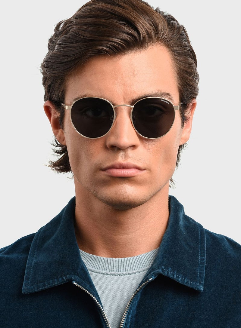 Polaroid Round Sunglasses - Image 4