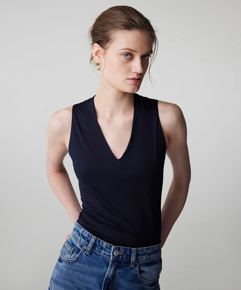Ipekyol Crossover Back V-Neck T-Shirt