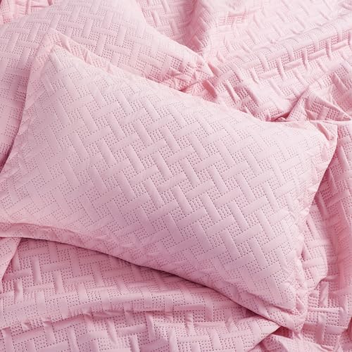Nirwana Decor BedBliss Ultrasonic 280 TC All Season Supersoft King Size Bedding Set/bedcover/Rajaai Quilted Set with 2 Pillow Covers, 150 GSM (90x100 inches, Pink) - Image 2