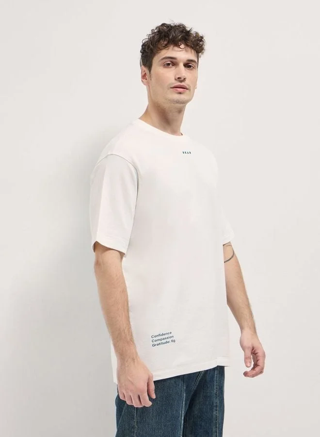 Men's White 3D Graphic Back Printed Oversize Crew Neck T-shirt Perfect For Casual Wear, Gym, Travel, Or Layering Stylish And Versatile Essential For Every Wardrobe