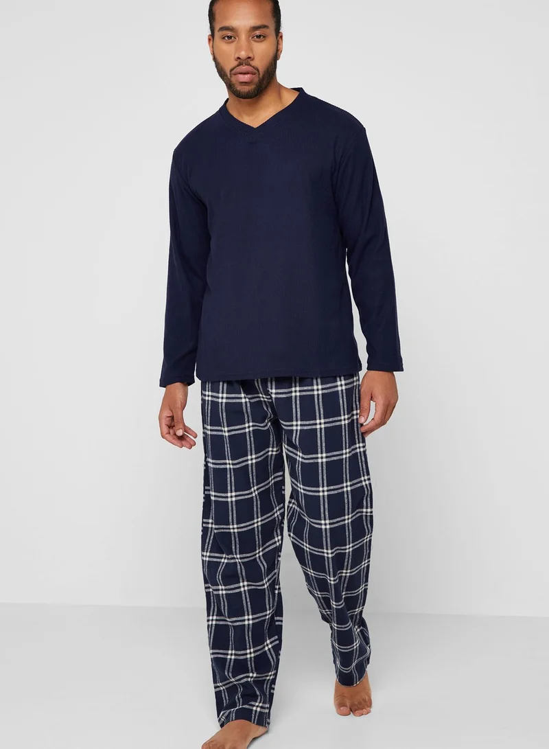 Lounge District Checked Pyjama Set
