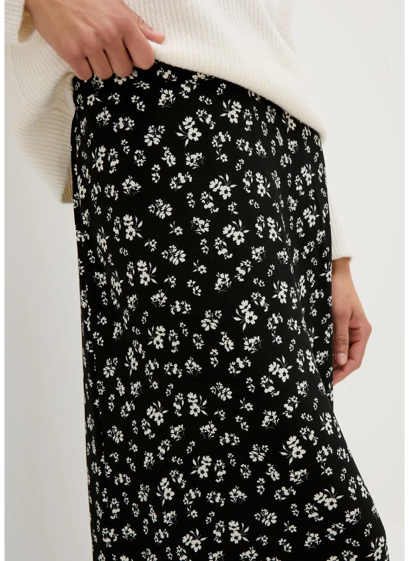 Matalan Black Ditsy Flared Hem Midaxi Skirt