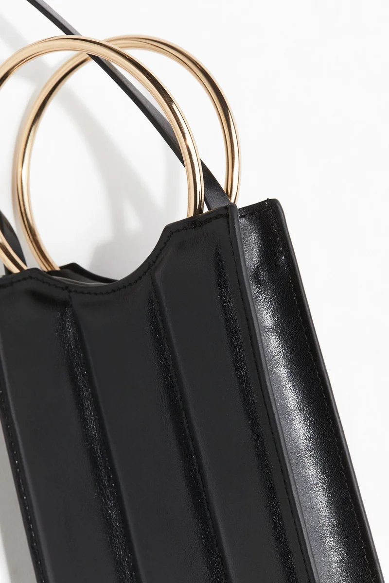 اتش اند ام Quilted Phone Bag