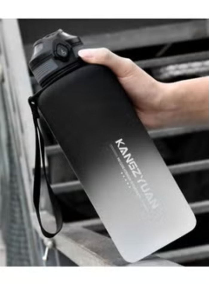KANGZYUAN - Sports Water Bottle 1500ML High Capacity Protein Shaker Outdoor Travel Portable Leakproof Drinkware Plastic Drink Bottle BPA Free 1.5L Black and White - Image 1