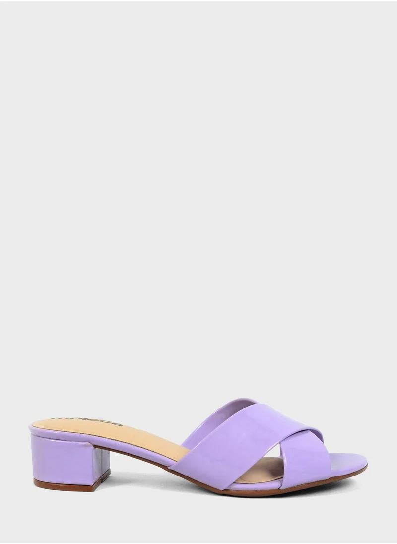 موليكا Fixler Cross Strap Mid Heel Sandal