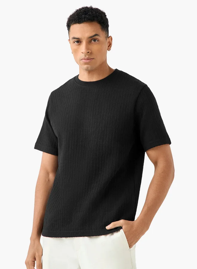 Iconic Iconic Men's Regular Fit Crew Neck Short Sleeves Textured T-shirt