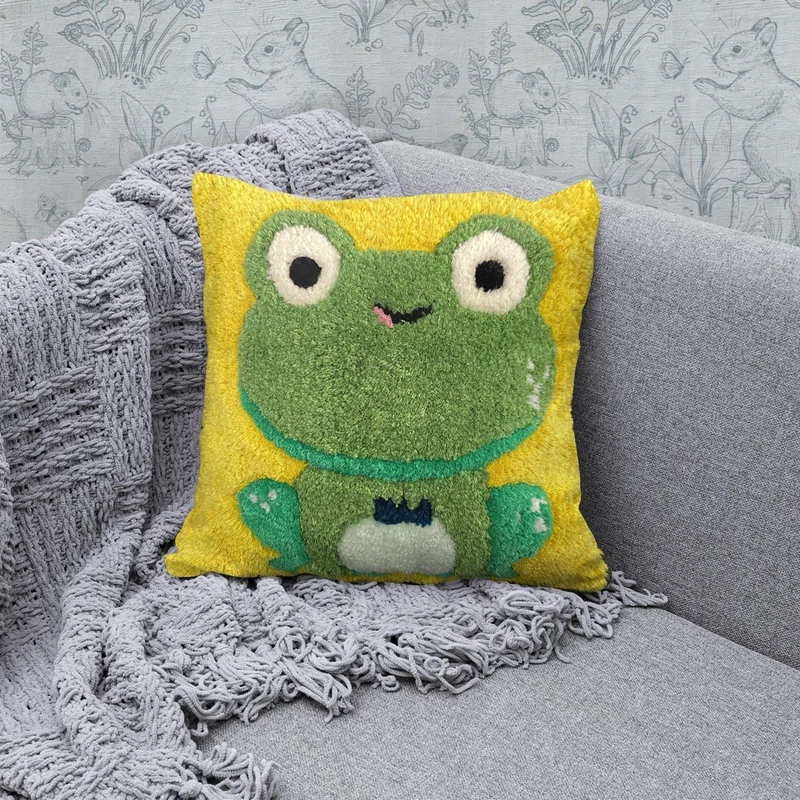 FILLE A FILLE Frog Pillow
