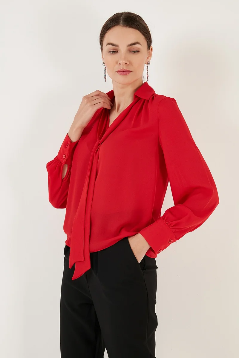 Lela Lace Detailed V-Neck Chiffon Shirt Women's Shirt 611BZ0047