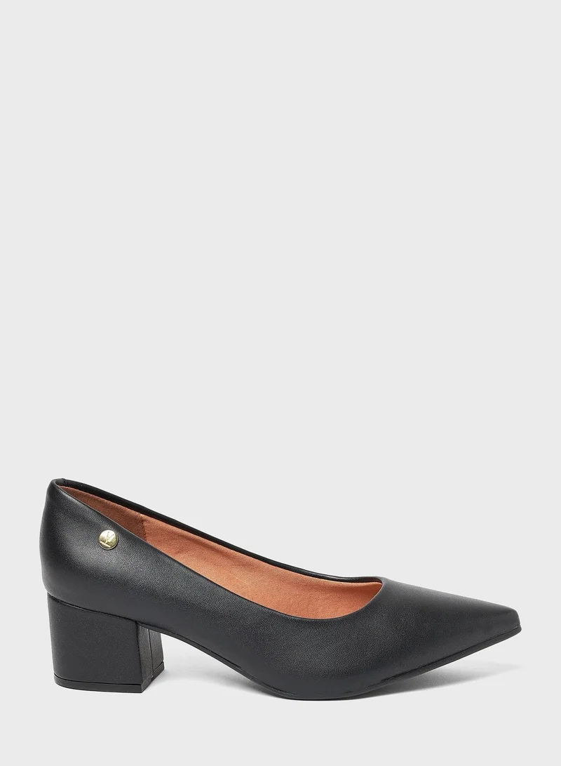 VIZZANO Pointed Toe Flat Espadrilles